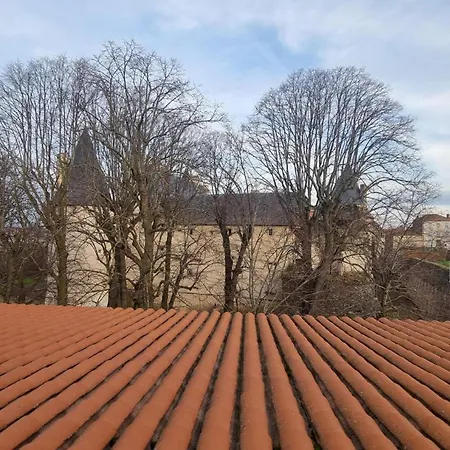 L'ecole - Vue Panoramique - A 50 M Du Chateau *
