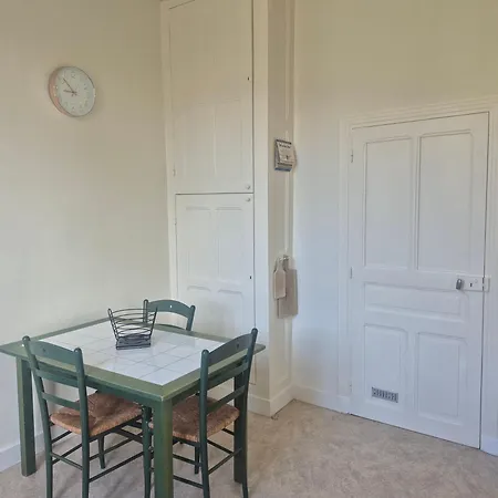 L'ecole - Vue Panoramique - A 50 M Du Chateau 別荘 *